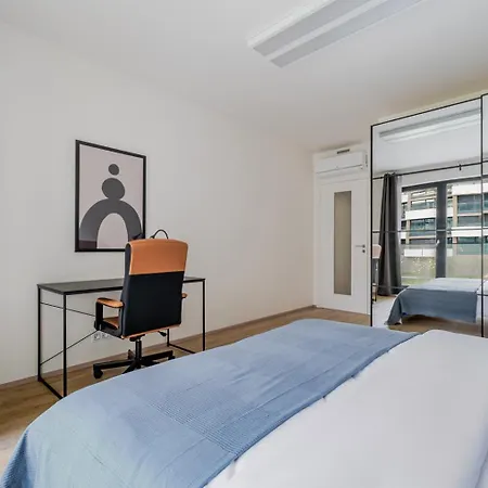شقة Blueground Zizkov Balcony Free Parking Prg-101 براغ