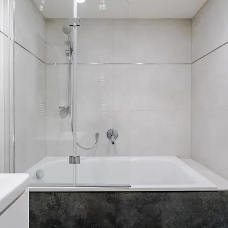 Lejlighed Blueground Zizkov Balcony Free Parking Prg-101